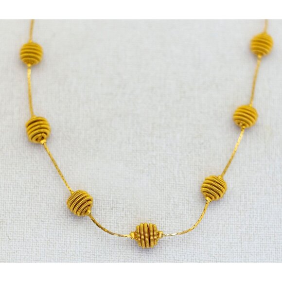 24 inch, Vintage Gold Tone Spiral Beehive Necklace - G1 - Picture 1 of 3